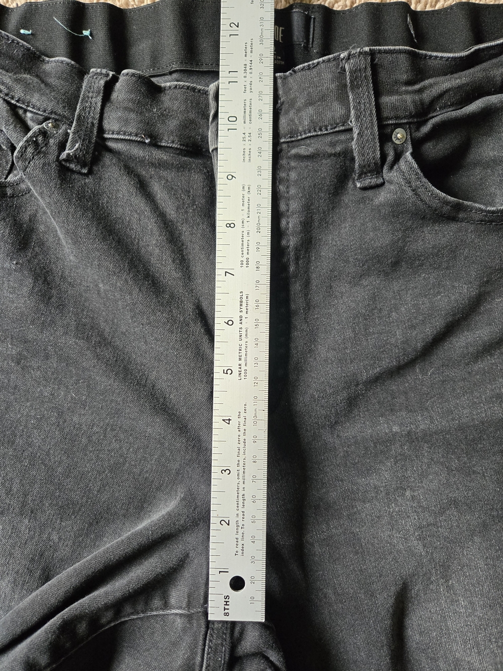 LuLaRoe Faded Black Charcoal Tapered Stretch Jeans 32 - Picture 6 of 7